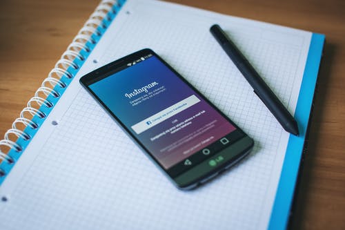 How to Look at Instagram Postings Without Needing to Sign up for an Account