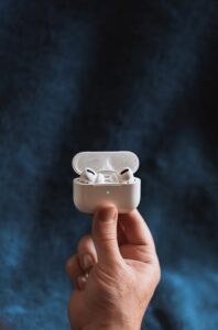 AirPods