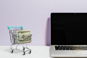 Social Commerce Platforms for Direct Online Purchases